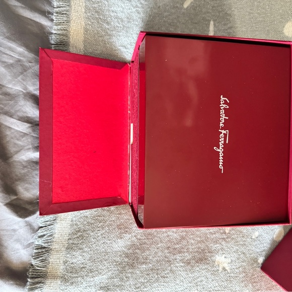 Salvatore Ferragamo Silver and Gold Women's Watch - Picture 3 of 8